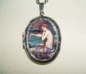 WATERHOUSE MERMAID Necklace LOCKET Mermaids Pendant Photo Holder Vintage Painting Image