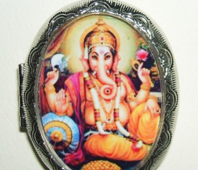 GANESH Necklace LOCKET Ganesha Elephant Pendant Photo Holder