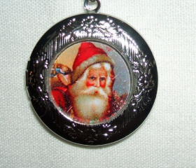 VICTORIAN SANTA Locket NECKLACE Pendant VINTAGE CHRISTMAS CARD ART