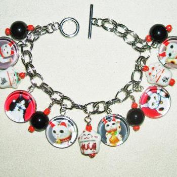 MANEKI Neko Lucky Fortune Money Cat CHARM BRACELET